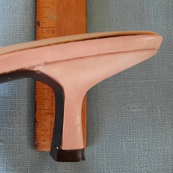 CB Spring Shoes - Picture 4 of 6